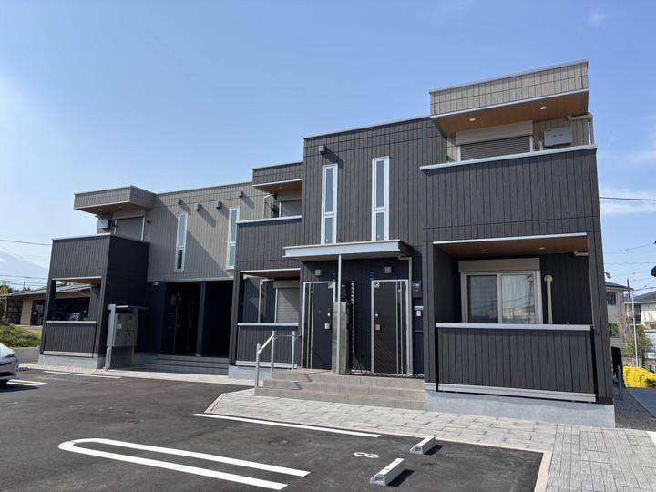 ブラウンコート