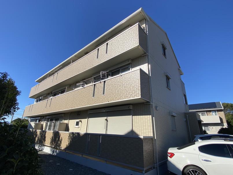 ウエスト フィールド D棟