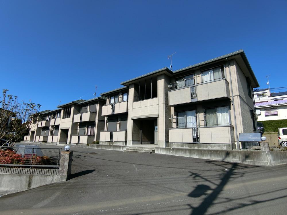 ワイハイツ東名