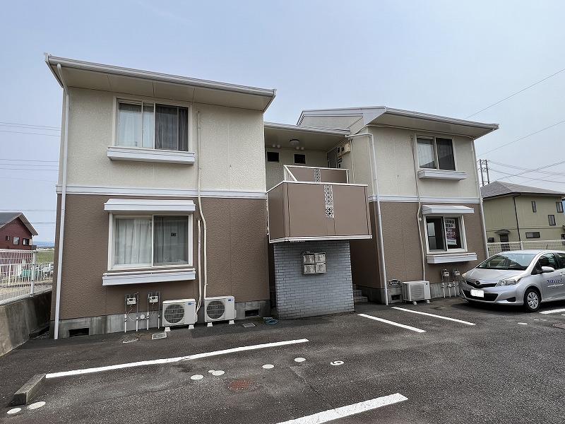 コーポシャロームB