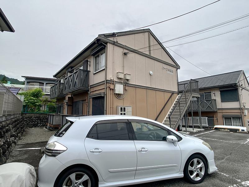 パーク中里 B(2DK/2階)