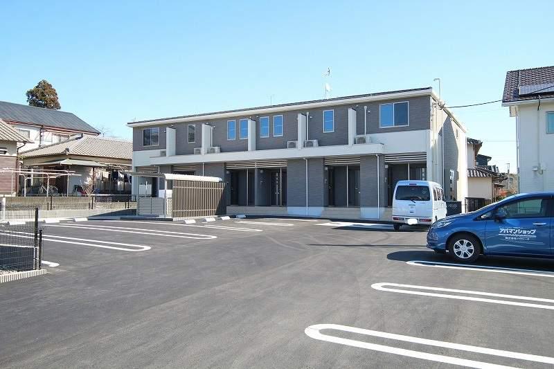 静岡県富士宮市小泉の建物