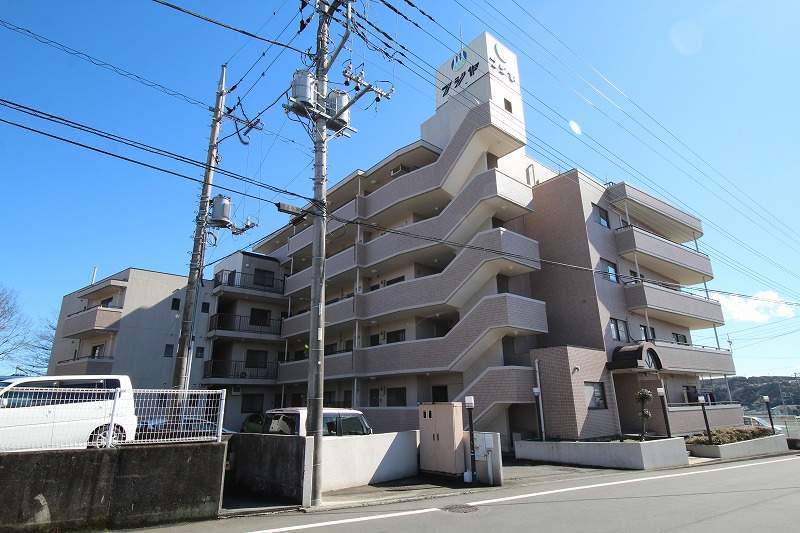 フジヤ小泉マンション