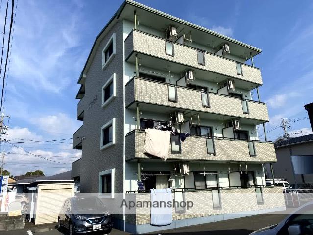 パイン・ベース