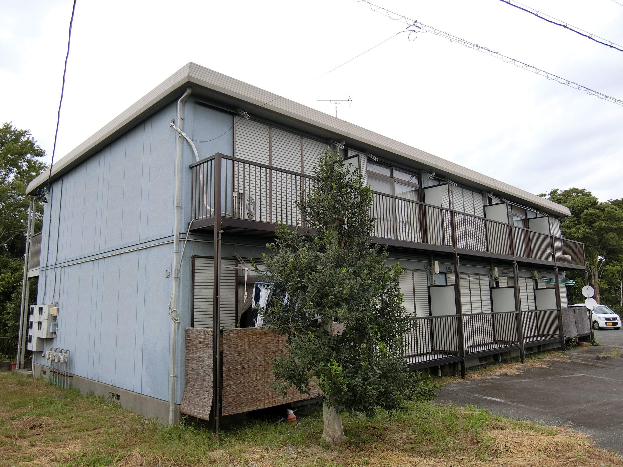 静岡県袋井市彦島の建物