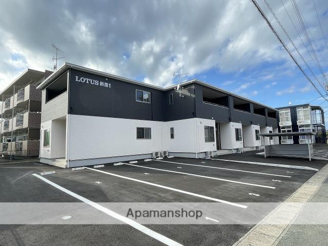 LOTUS新居[2階]