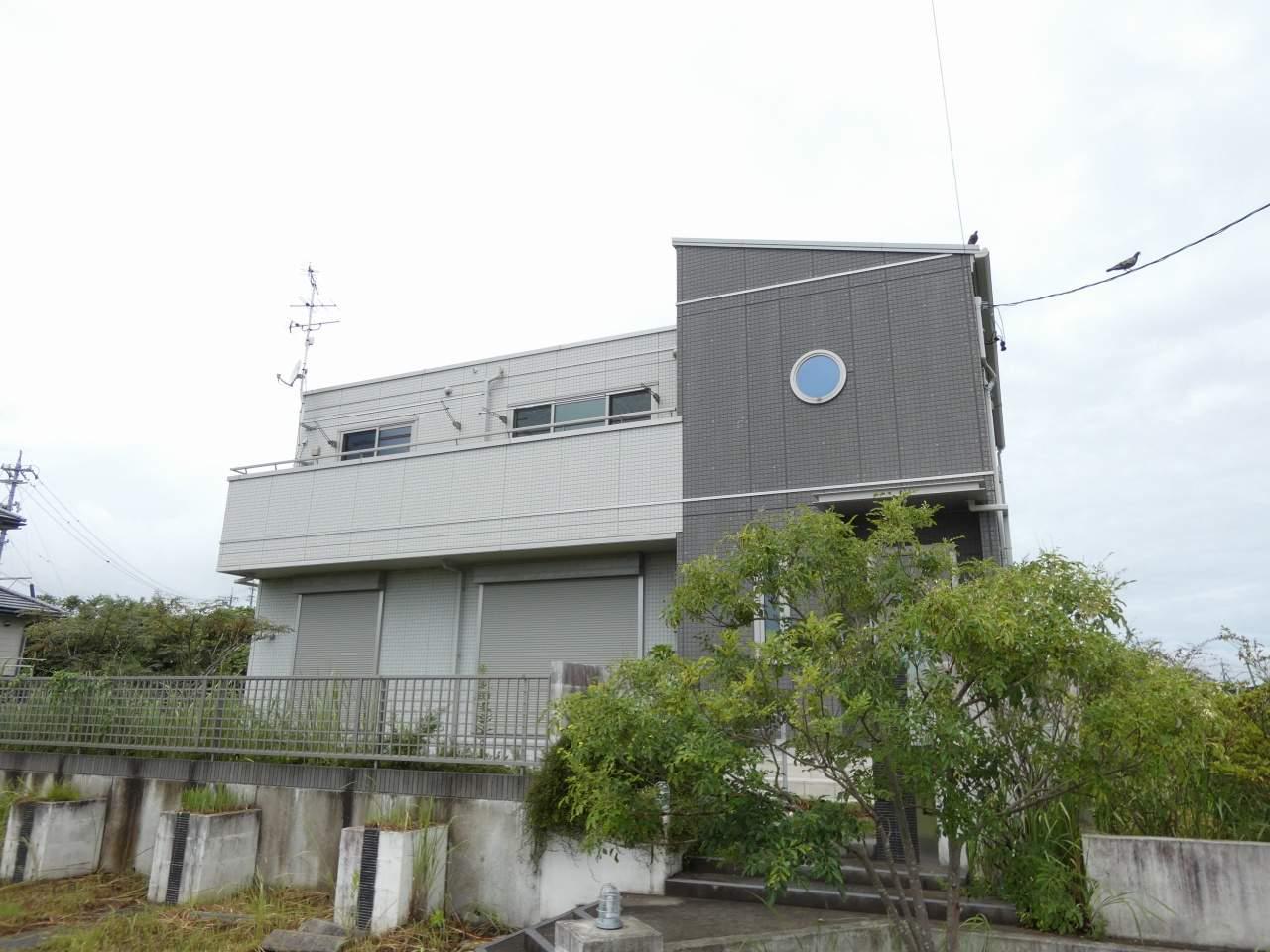 静岡県湖西市新居町中之郷の戸建賃貸