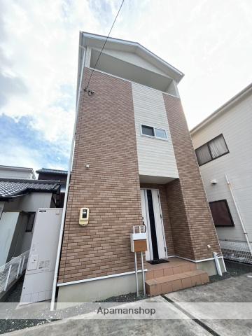 静岡県浜松市中央区 3階建 築8年