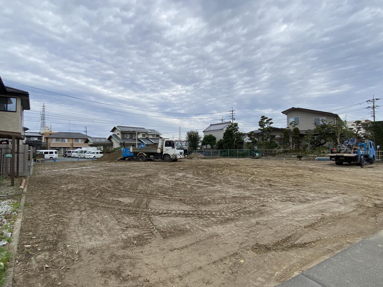 静岡県浜松市中央区北島町の建物
