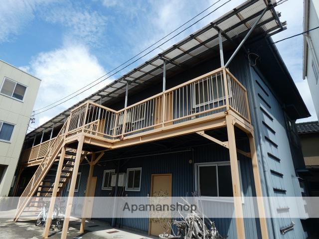 静岡県磐田市西貝塚の建物