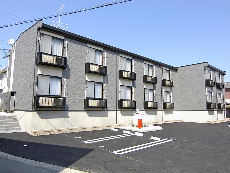 レオパレスデ セルフィート