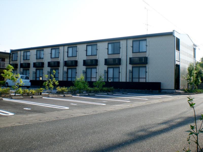 レオパレスリバーサイドA