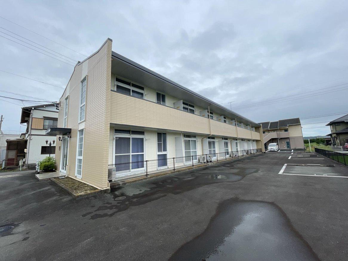 レオパレスバロン