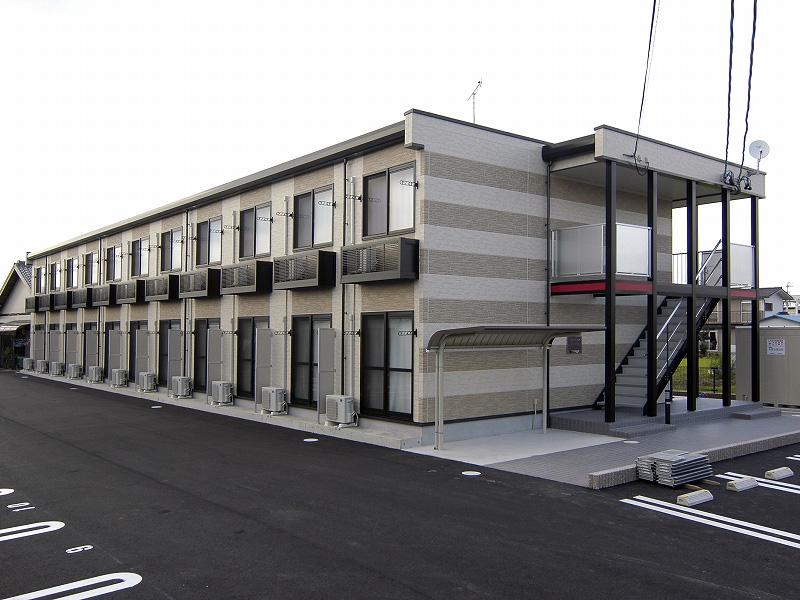 レオパレスラークⅡ