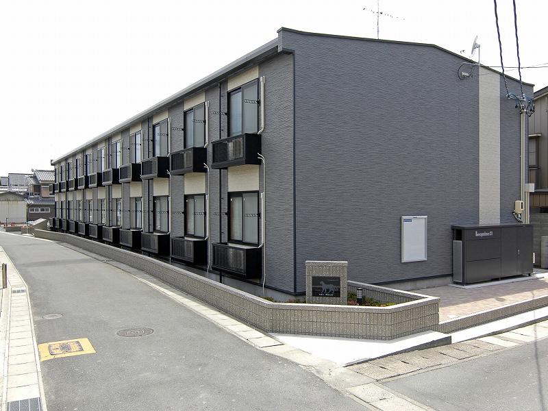 レオパレスパイン ヴィレッジ