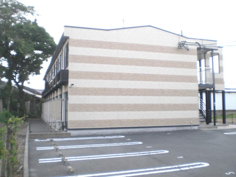 レオパレスピクシス イワタ