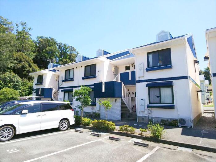 タウンハウス愛野公園E