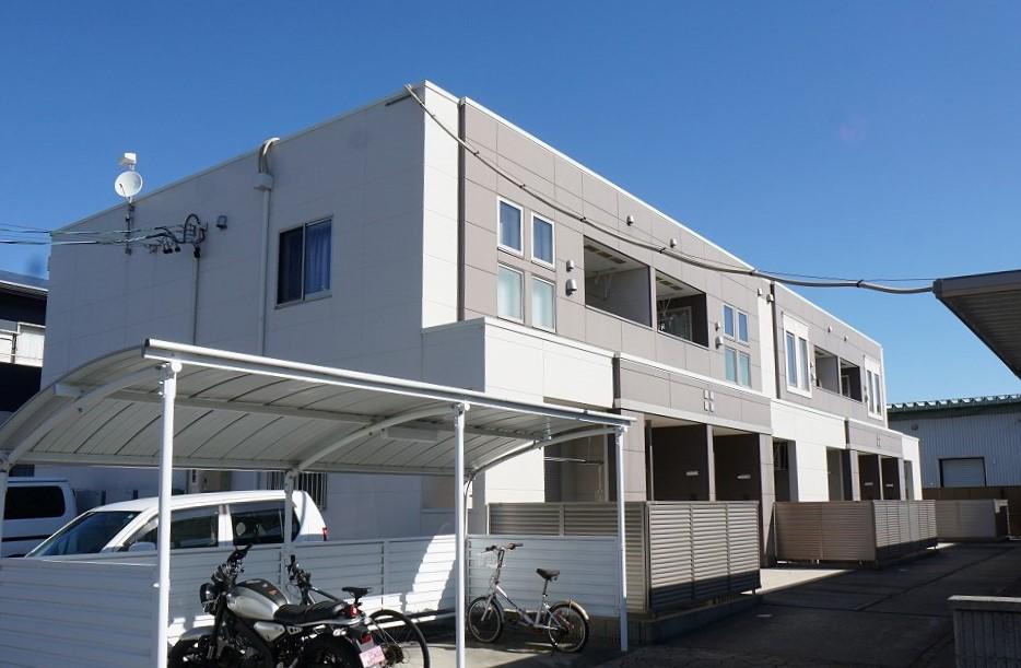 静岡県磐田市 2階建 築9年