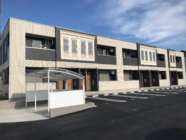 静岡県磐田市下本郷の建物