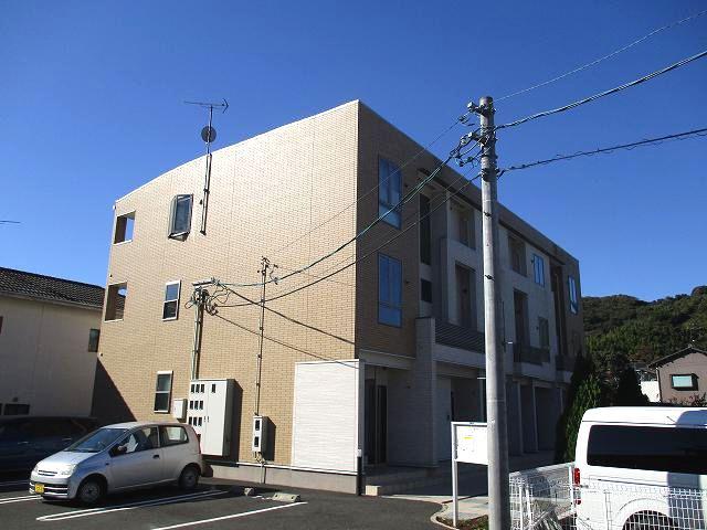 カルーム・セナ