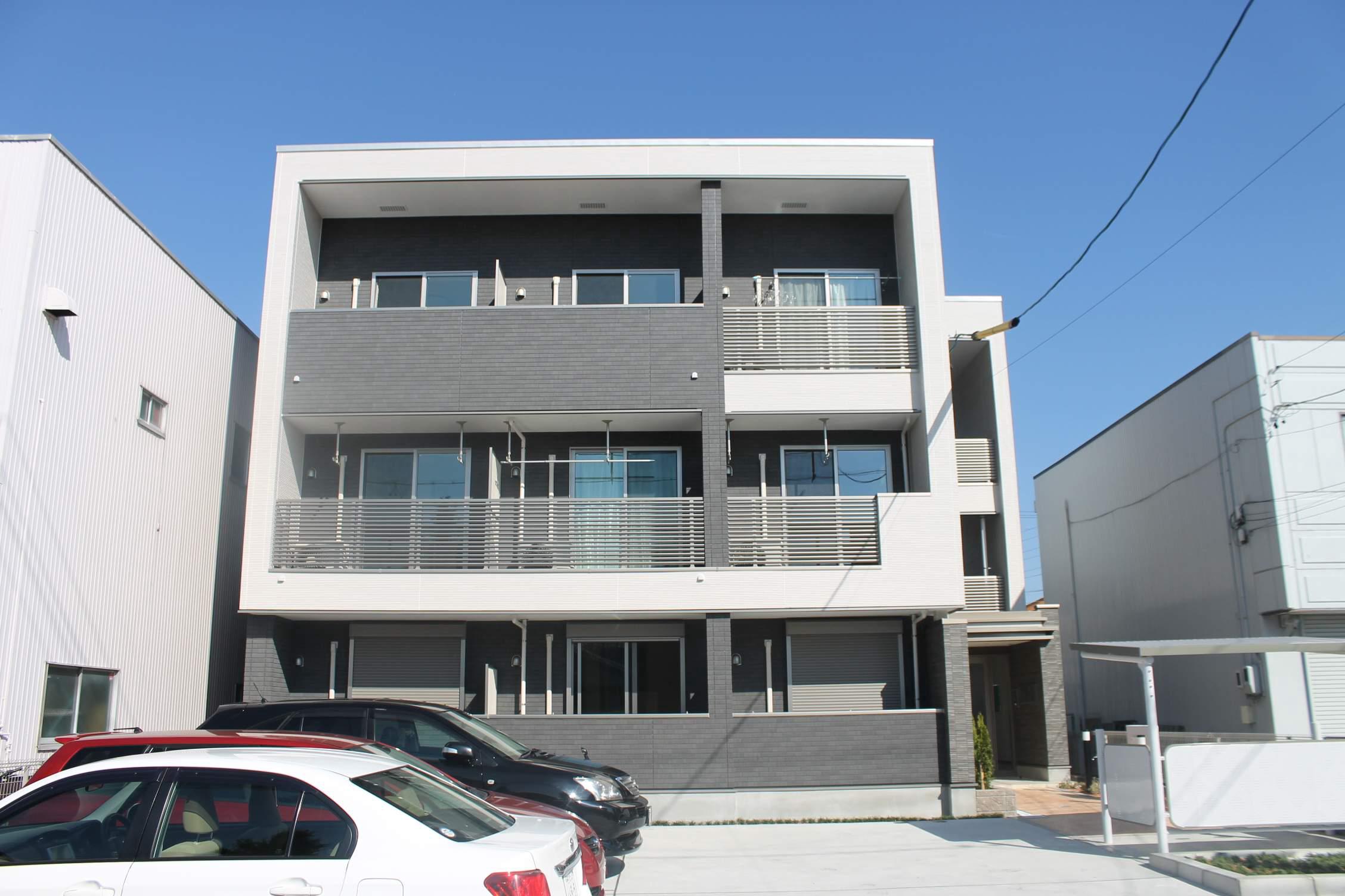 キャッスル横前