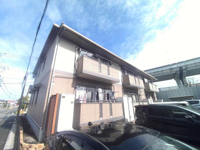 ウエストリバー B(2LDK/2階)