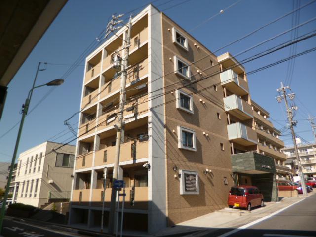 アールズコート本郷駅前