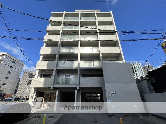 ホワイト・ウィステリア