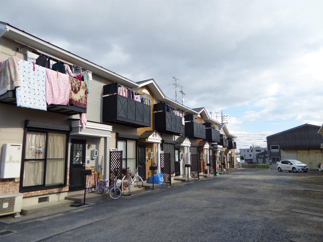 ＤＵＰＬＥＸ　ＩＺＵＭＩ　ⅡＢ(2LDK)