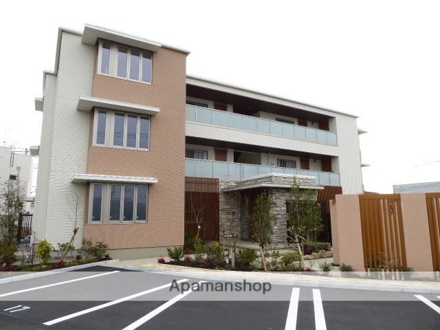 カーザイースト