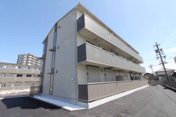 NOVEL COURT IMAISE B棟