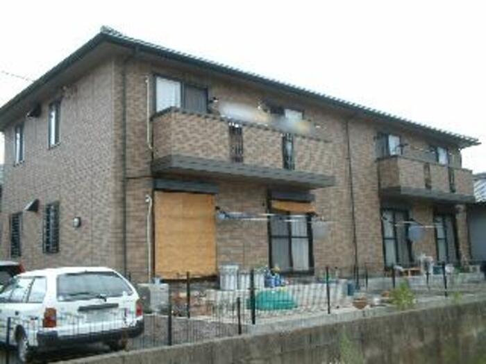 グランリッツ西島 B