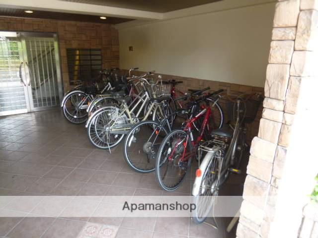 メゾンエルブロック