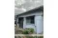 愛知県小牧市新町2丁目の建物