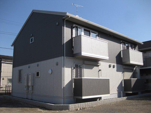 愛知県小牧市 2階建 築14年