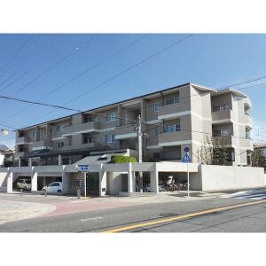 グランデ亀の井