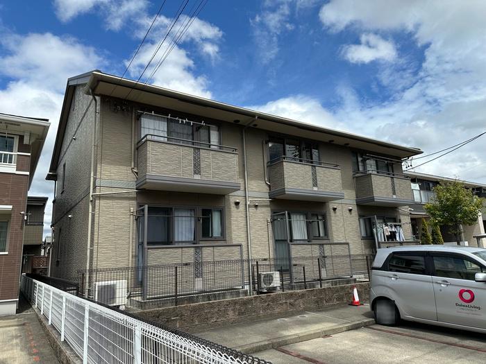 ラブランスクエアー