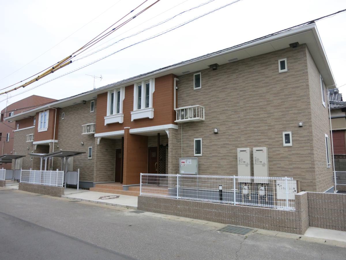 ニコ ヴィラージュB