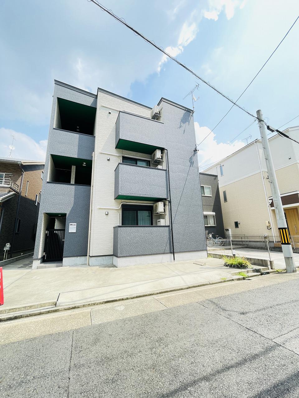 ラポート日比野