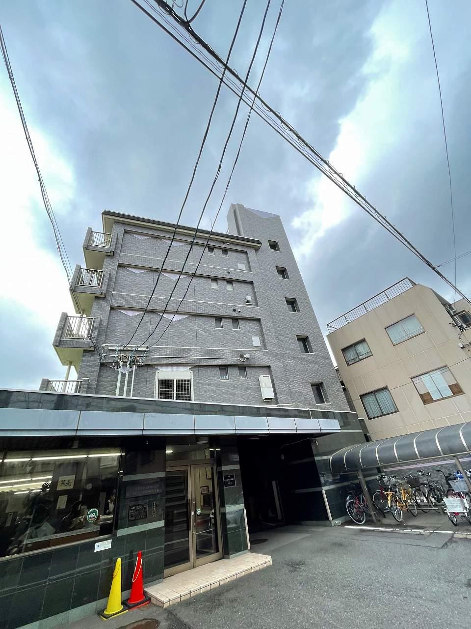 佐藤第一ビル(2DK/4階)