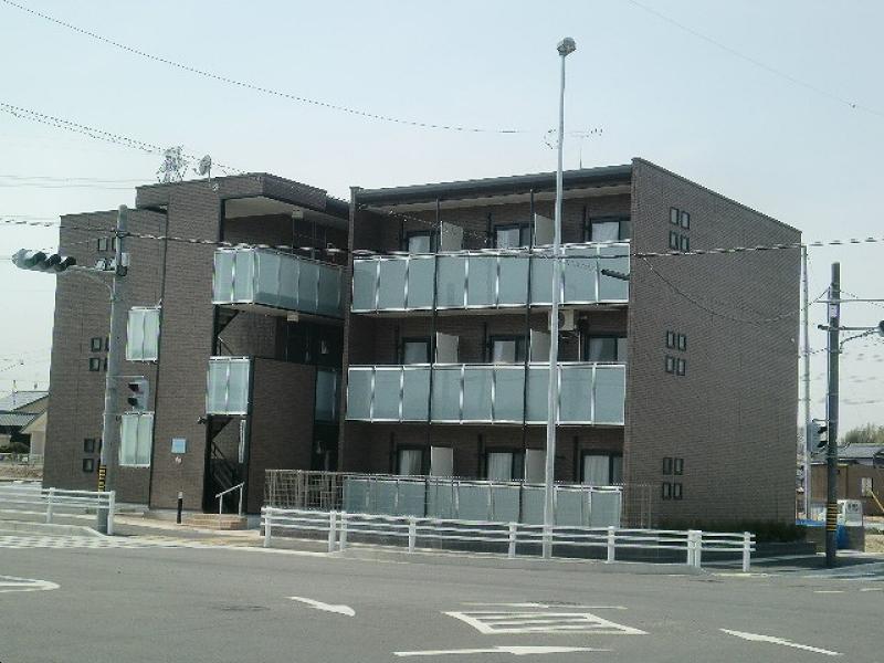 レオパレスPINES寿