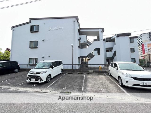 ファミーユ浅井B(2LDK/3階)