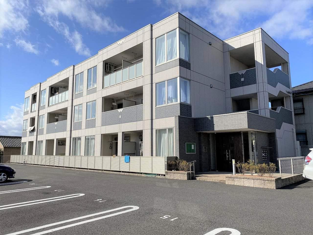 ベルクムント Ⅱ(1LDK/3階)