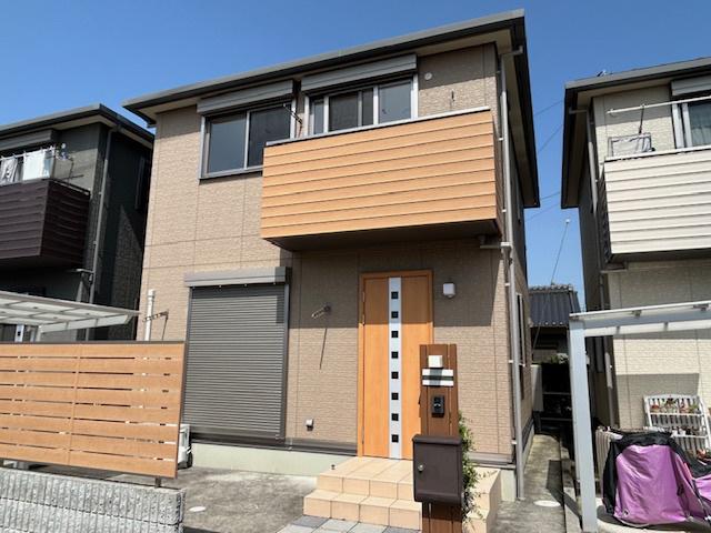 近鉄名古屋線 近鉄富田駅 徒歩8分 2階建 築8年