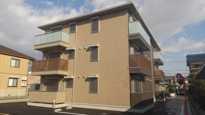 サニースペース