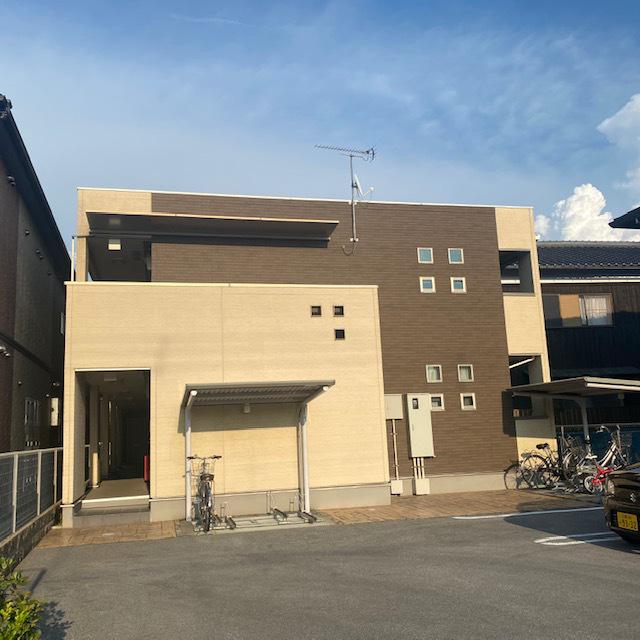 CHARME金屋