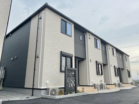 滋賀県東近江市 2階建 築1年