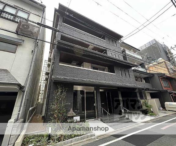 カーマイン・ピノ四条堀川