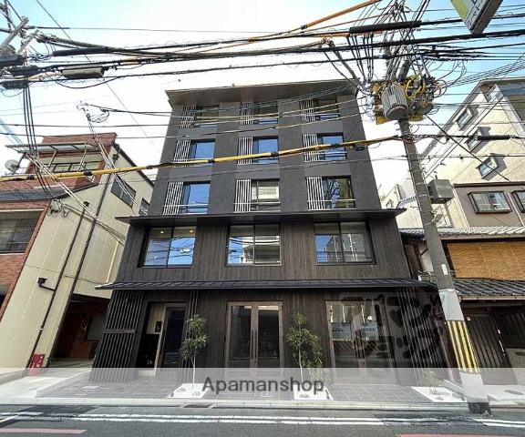 プラウ レーヴ 富小路