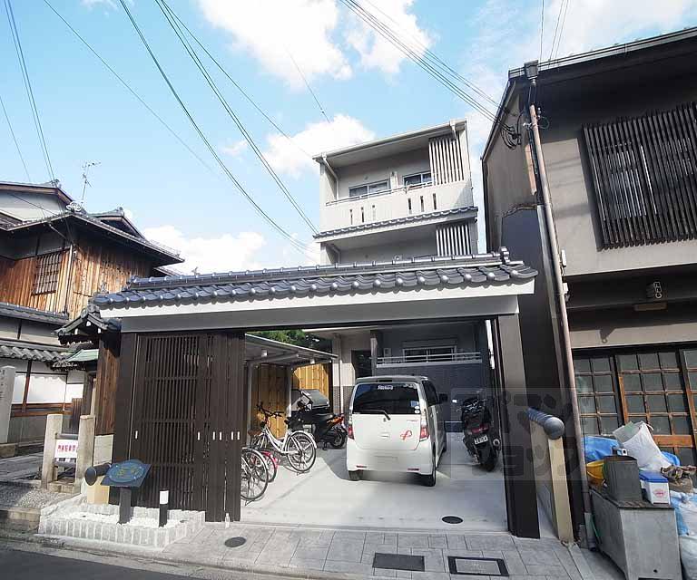 山陰本線 円町駅 徒歩10分 3階建 築13年